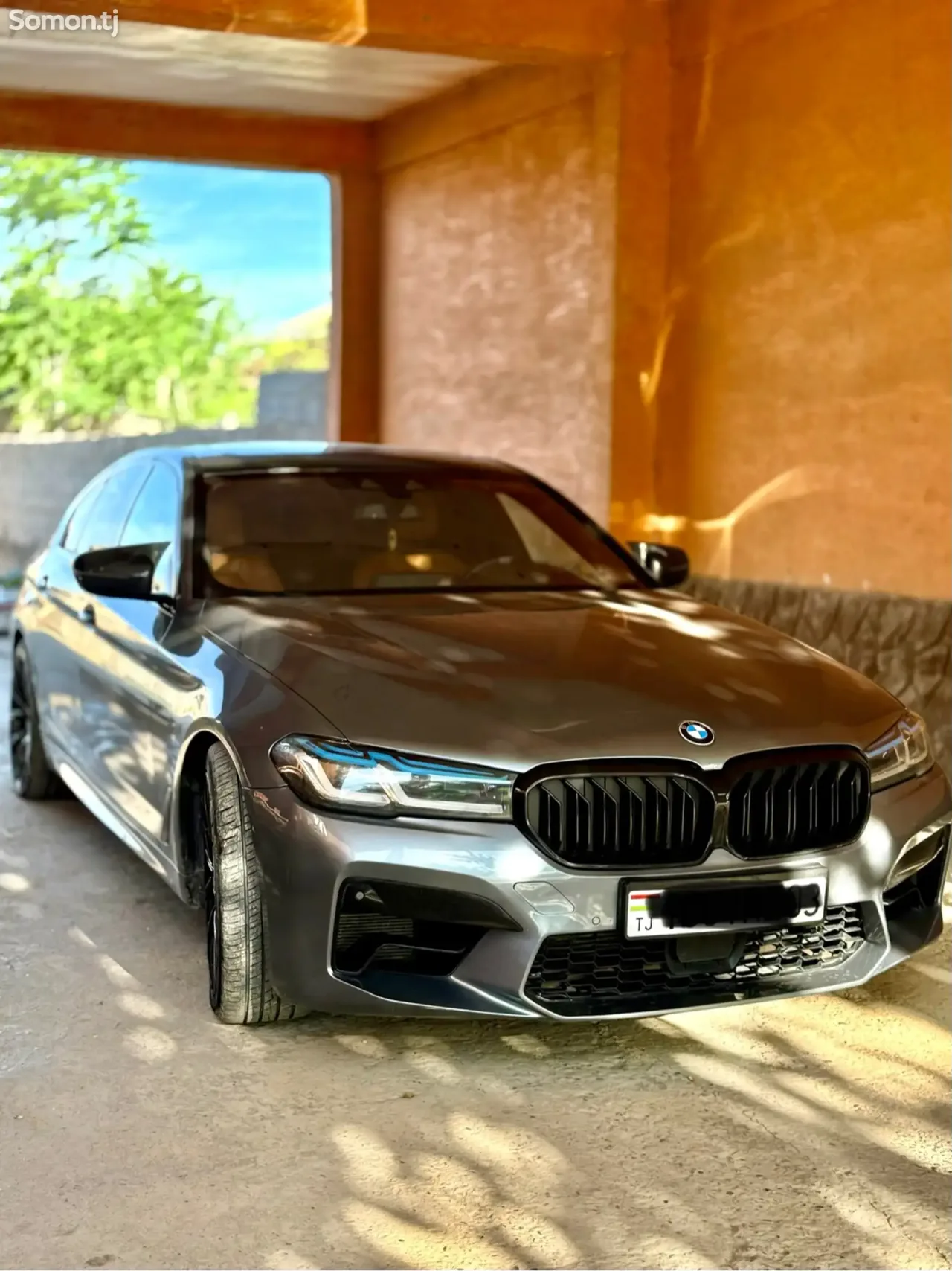 BMW 5 series 2017 · 2.0 AT