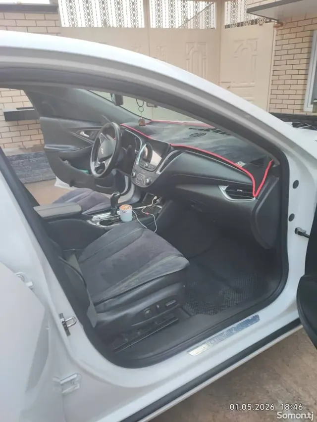 Chevrolet Malibu 2017 · 1.5 AT