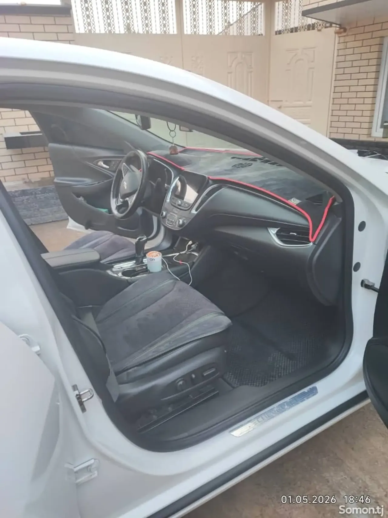 Chevrolet Malibu 2017 · 1.5 AT