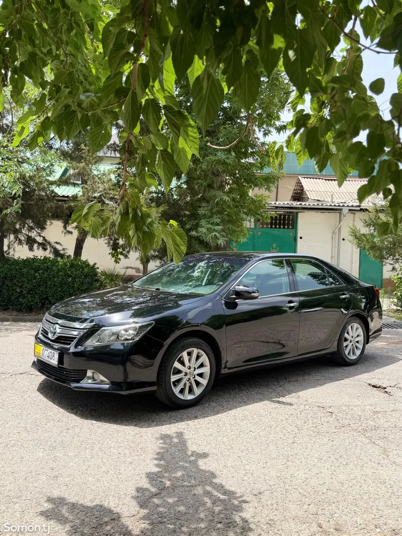 Toyota Camry 2015 · 2.5 AT