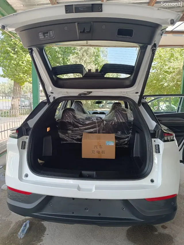 Dongfeng L7 2025 · AT
