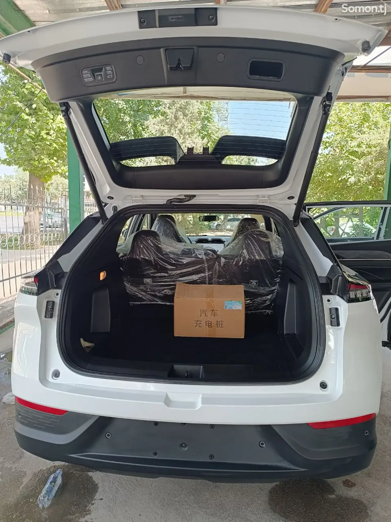 Dongfeng L7 2025 · AT
