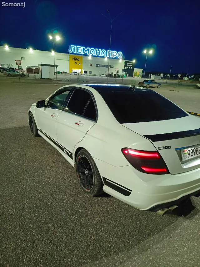Mercedes-Benz C class 2012 · 3.0 AT
