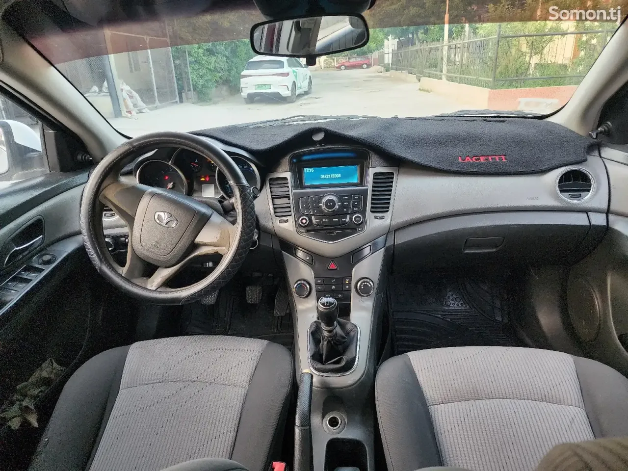 Chevrolet Cruze 2009 · 1.8 MT