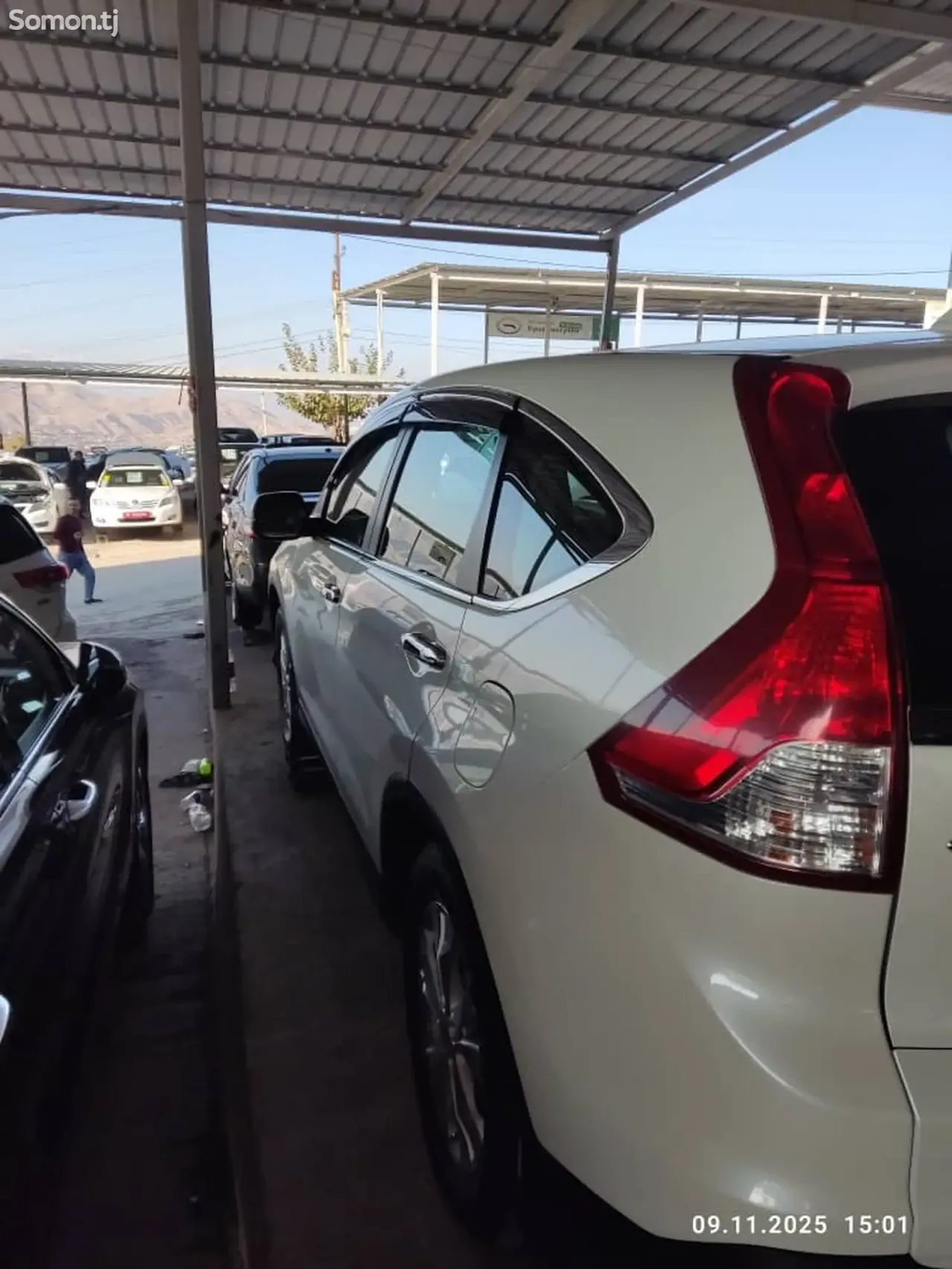 Honda CR-V 2012 · 2.4 AT