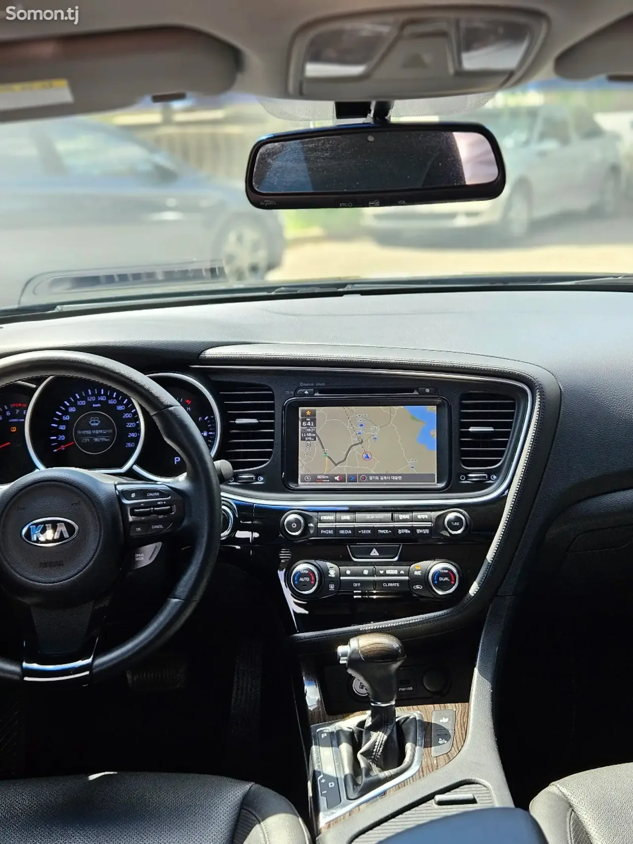 Kia K5 2014 · 2.0 AT
