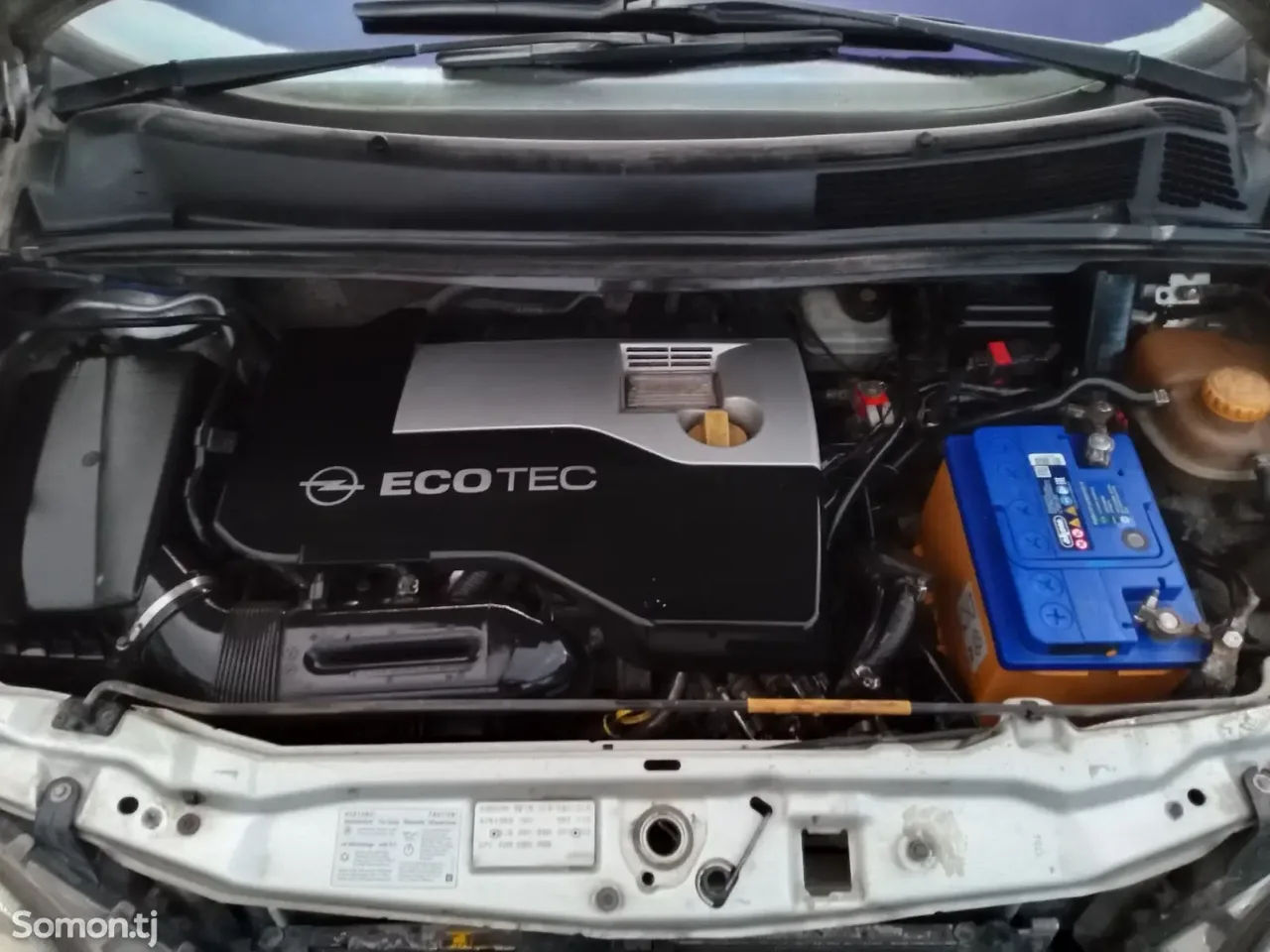 Opel Zafira 2004 · 2.2 AT