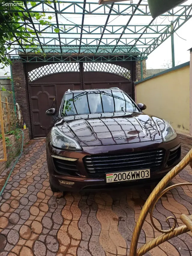 Zotye SR9 2018 · 2.0 AT