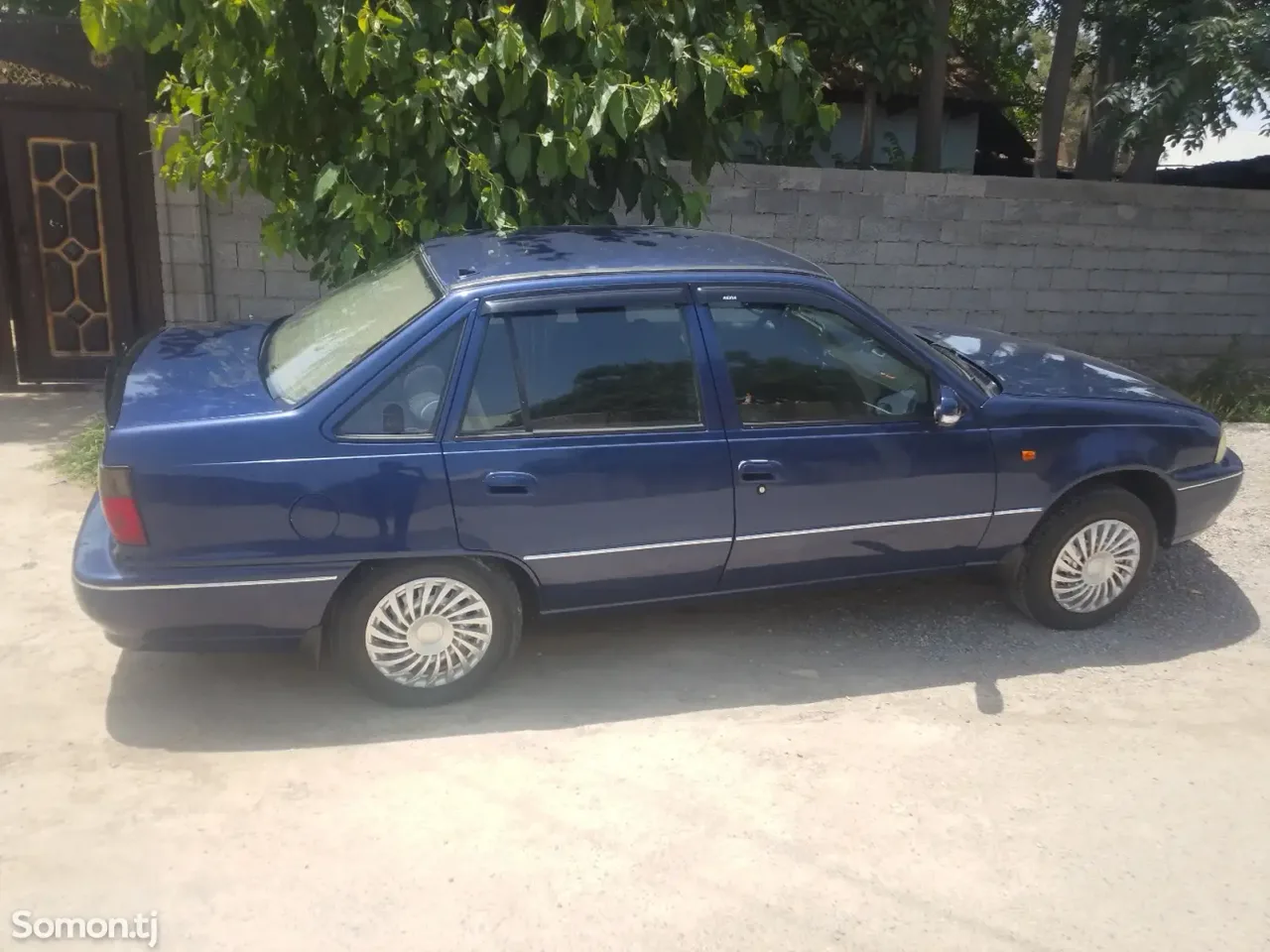 Daewoo Nexia 1996 · 1.6 MT