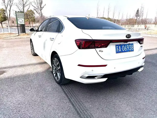 Kia K3 2020 · 1.5 AT