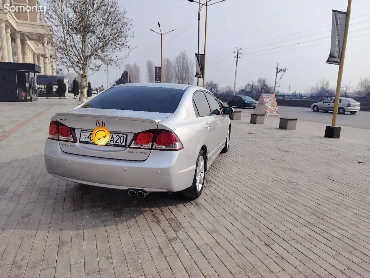 Honda Civic 2010 · 2.0 AT