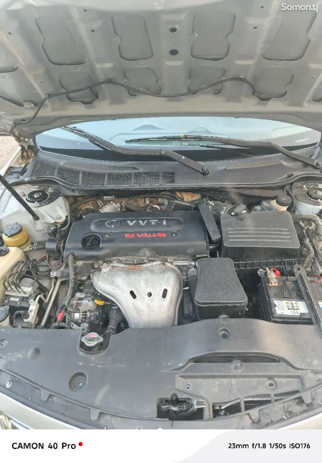 Toyota Camry 2011 · 2.4 AT