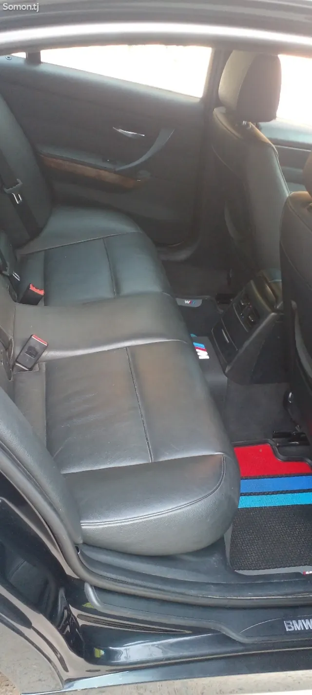 BMW 3 series 2008 · 2.5 AT