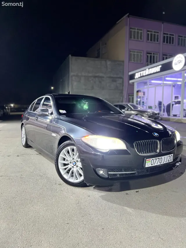 BMW 5 series 2011 · 2.0 AT