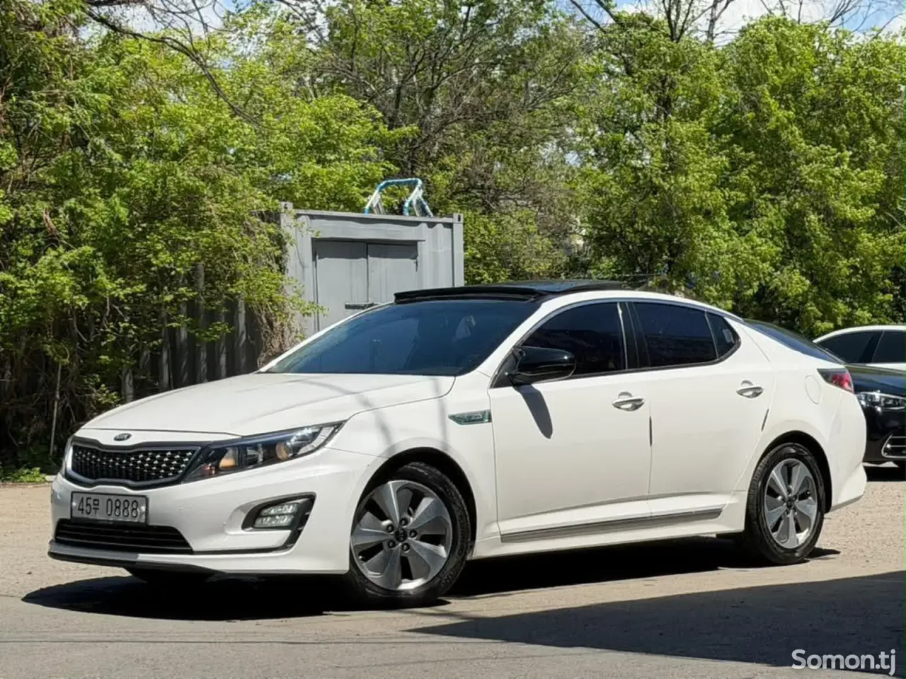 Kia K5 2015 · 2.0 AT