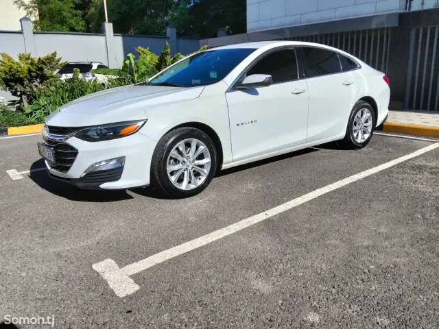 Chevrolet Malibu 2019 · 1.8 AT