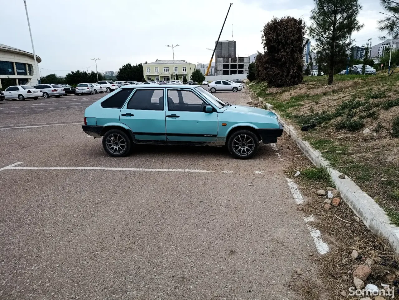 Lada (ВАЗ) 2109 1997 · 1.5 MT