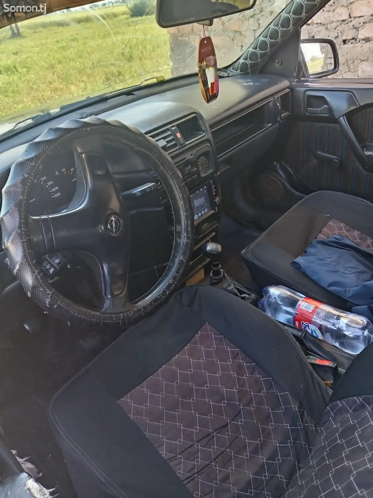 Opel Vectra A 1993 · MT