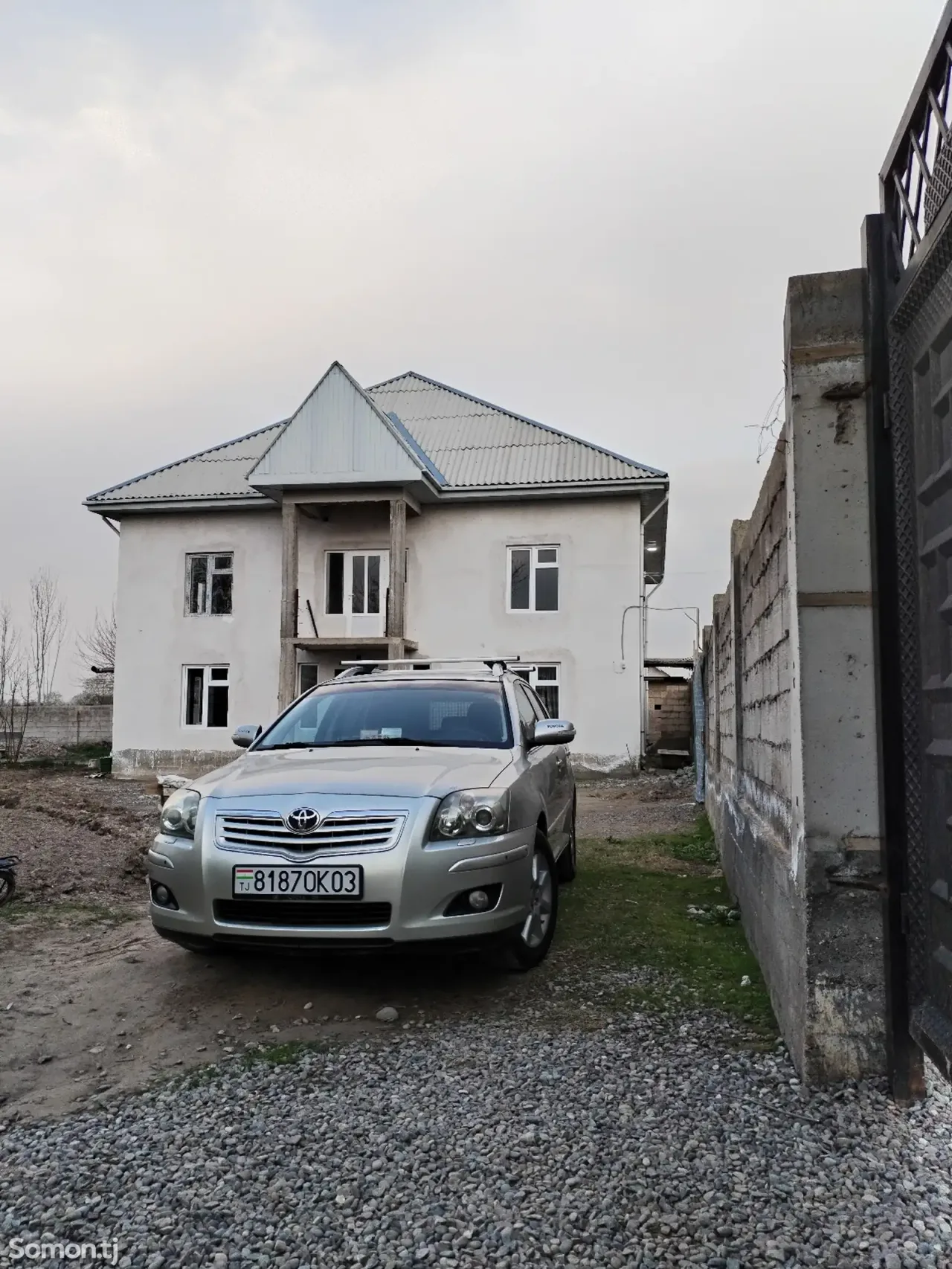 Toyota Avensis 2008 · 2.0 MT