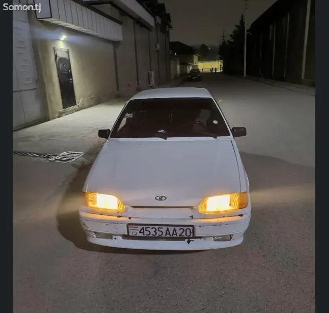 Lada (ВАЗ) 2115 2001 · 1.6 MT
