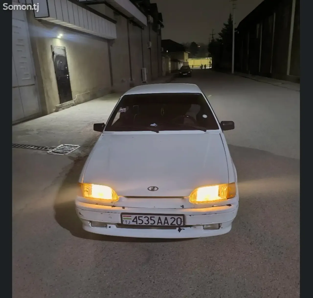 Lada (ВАЗ) 2115 2001 · 1.6 MT