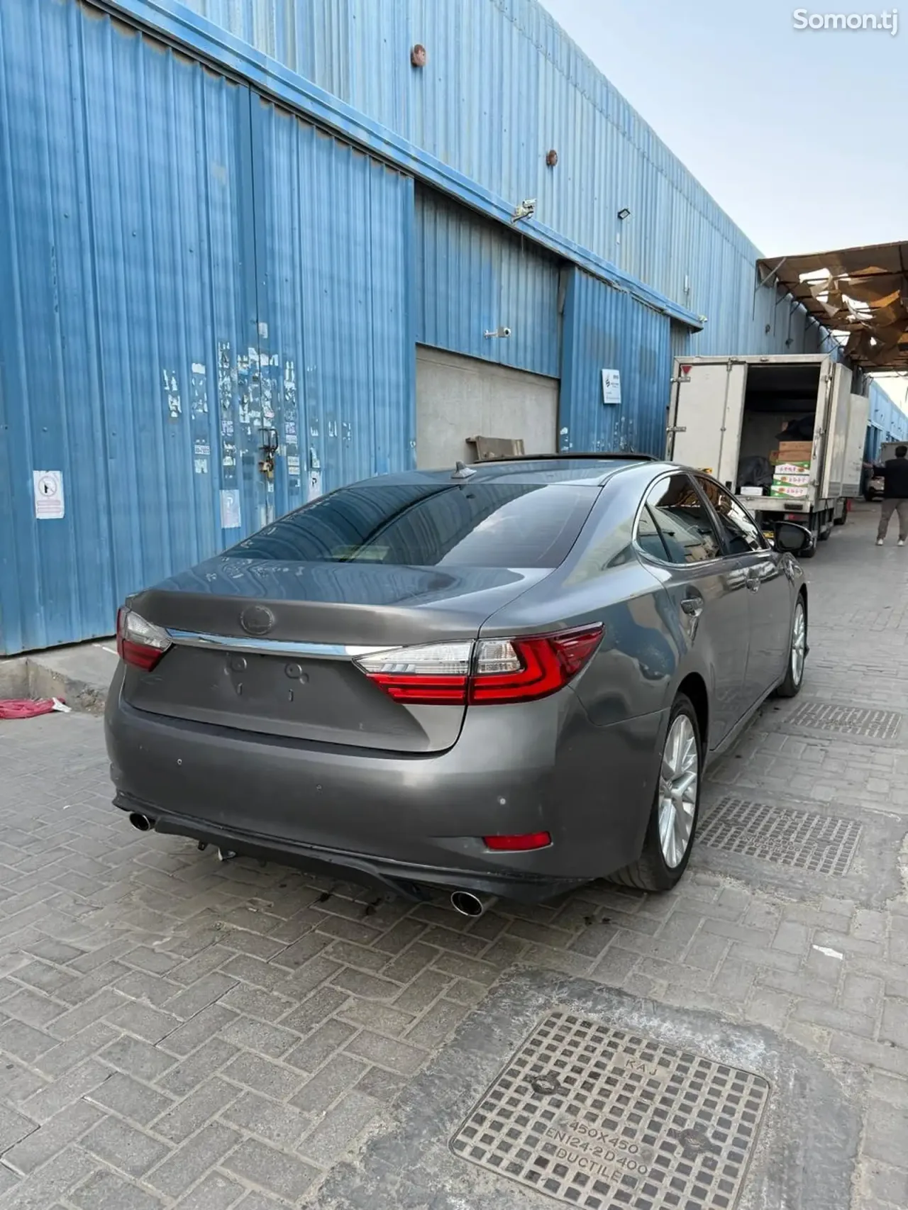 Lexus ES series 2014 · 3.5 AT
