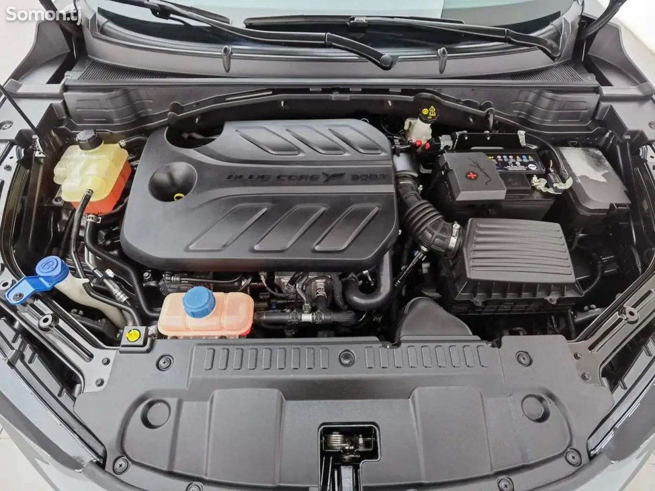 Changan UNI-T 2020 · AT