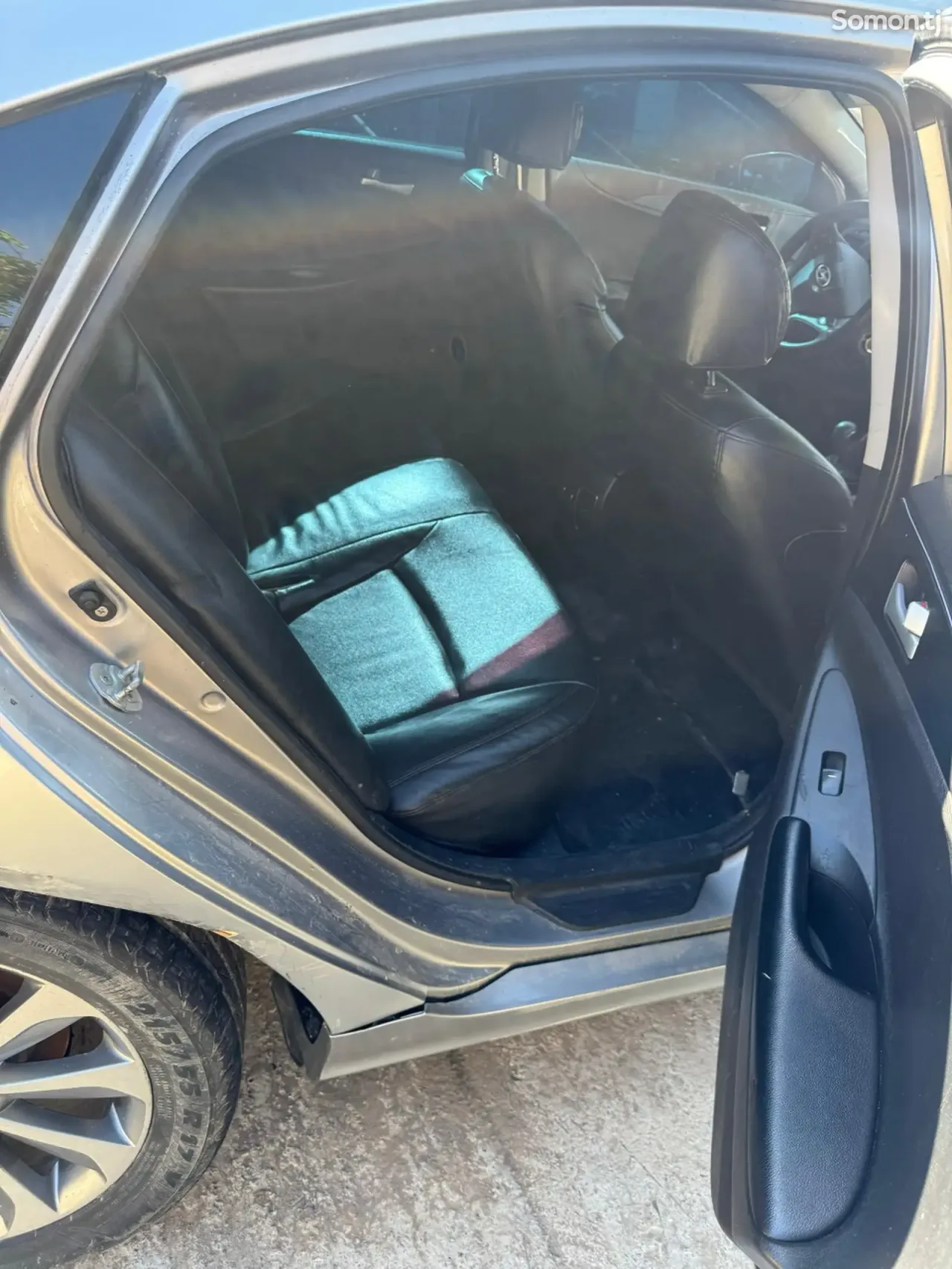 Hyundai Sonata 2011 · 2.0 AT