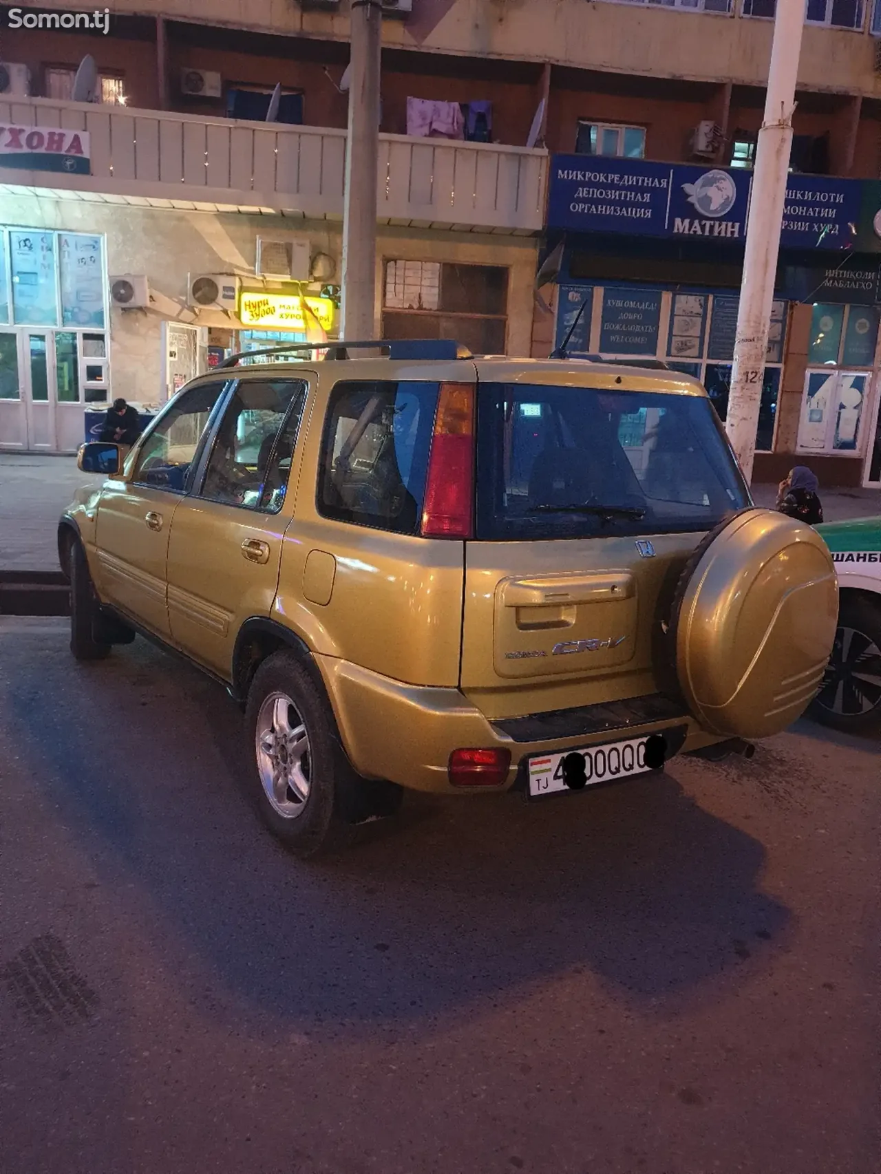 Honda CR-V 2000 · 2.0 MT