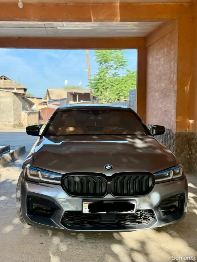 BMW 5 series 2017 · 2.0 AT