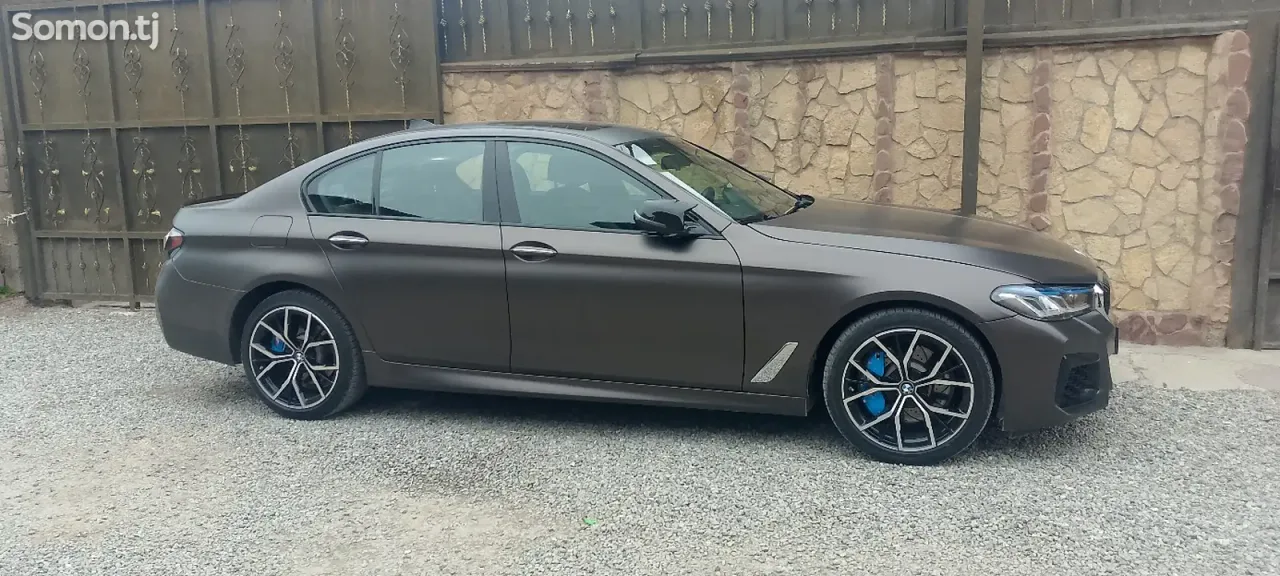 BMW 5 series 2016 · 3.0 AT