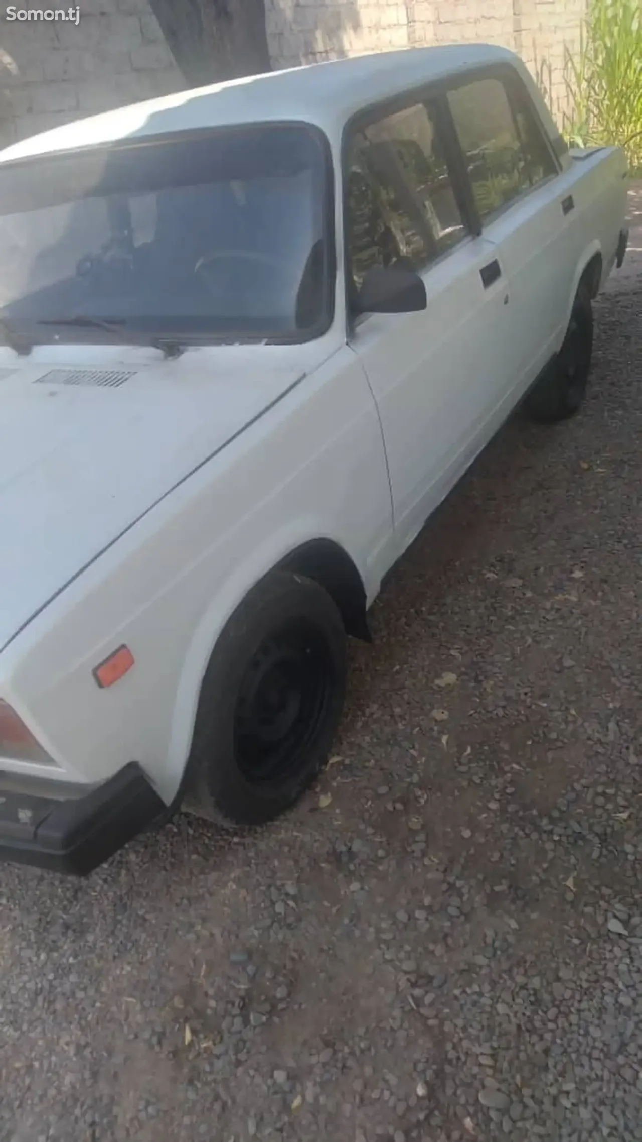Lada (ВАЗ) 2107 1999 · 1.6 MT