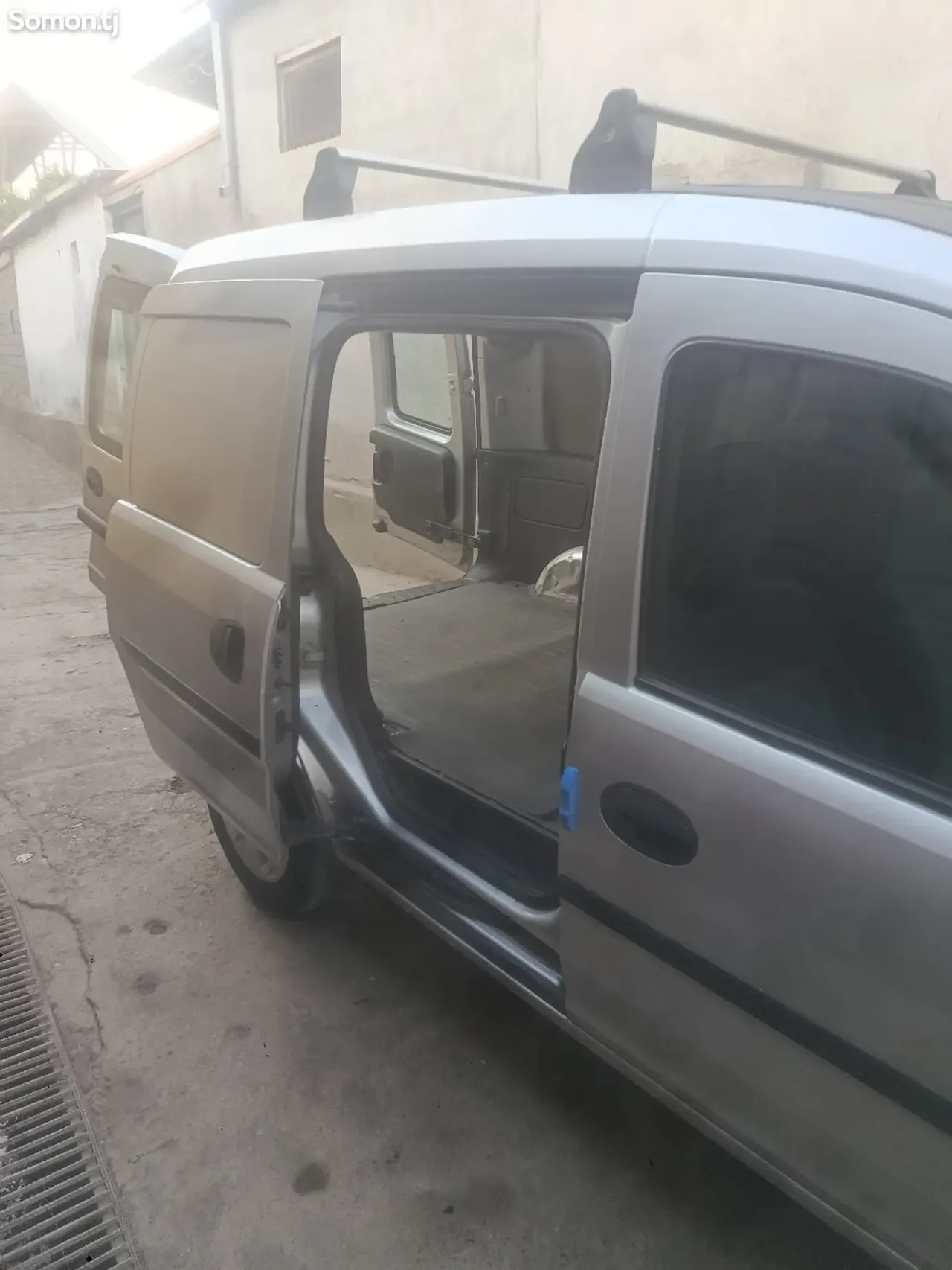 Opel Combo 2007 · 1.3 MT