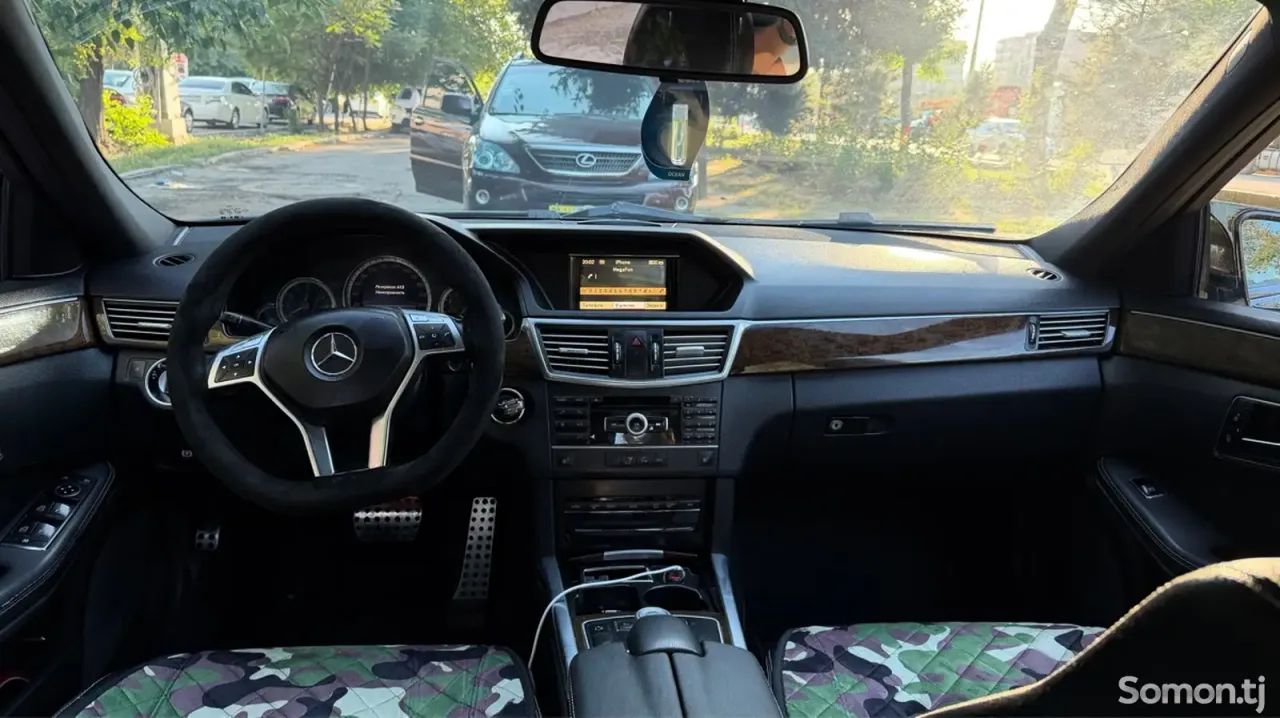Mercedes-Benz E class 2012 · 2.0 AT