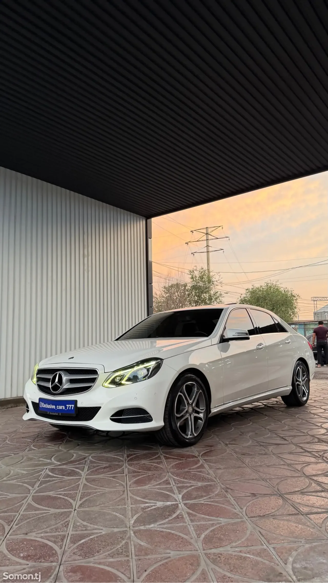 Mercedes-Benz E class 2015 · 2.2 AT