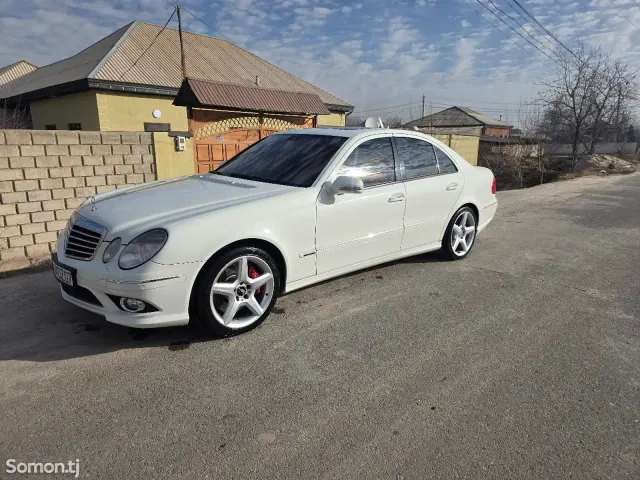 Mercedes-Benz E class 2008 · 5.5 AT