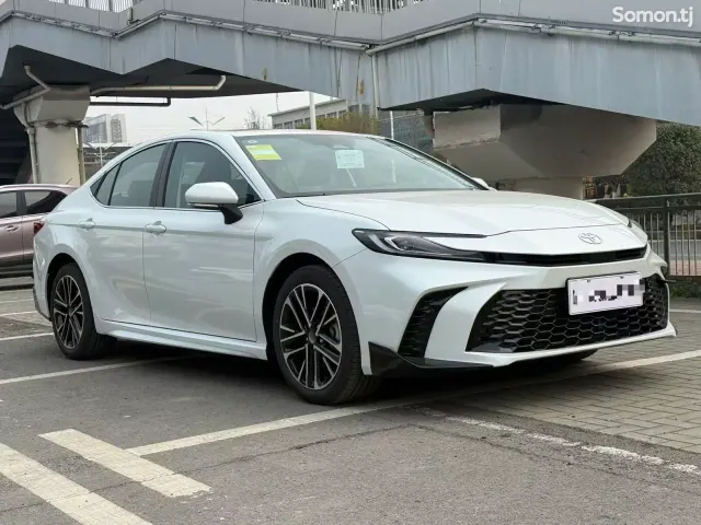 Toyota Camry 2026 · 2.0 AT