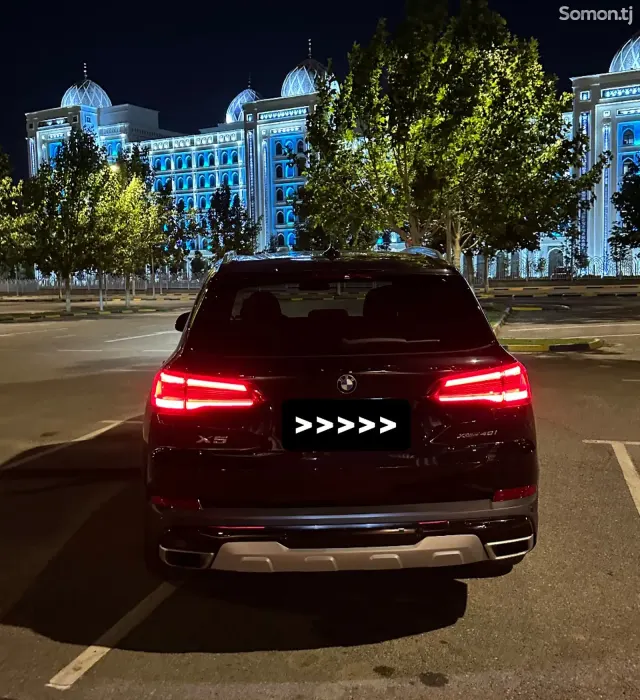 BMW X5 2019 · 4.0 AT