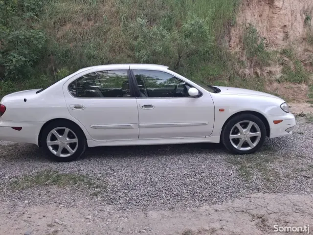 Nissan Maxima 2004 · 2.5 MT