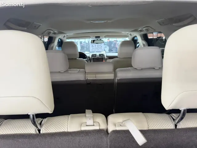 Lexus GX series 2014 · 4.6 AT