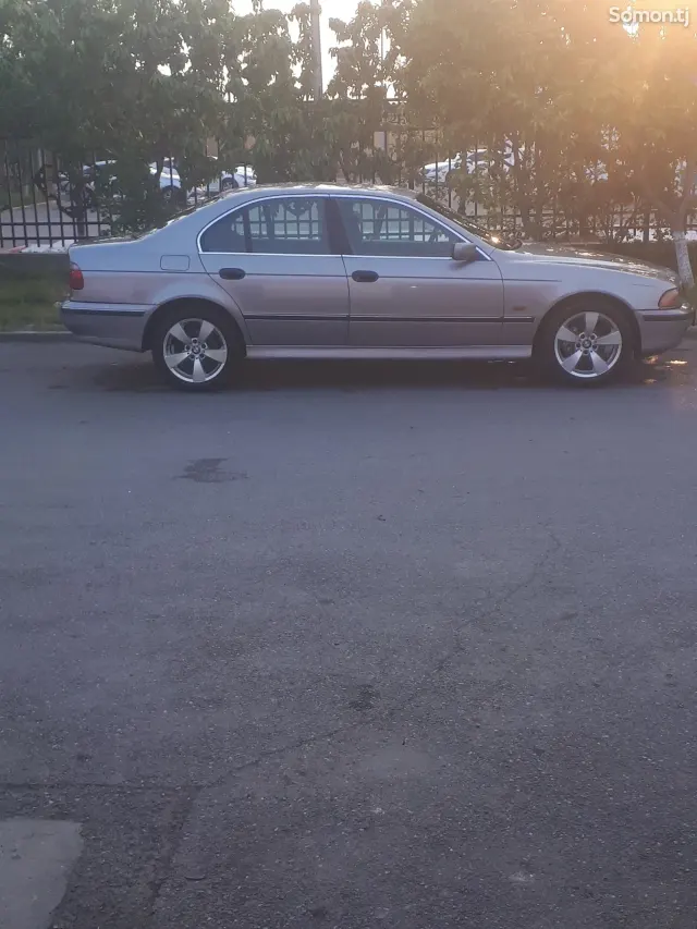 BMW 5 series 1998 · 2.5 AT