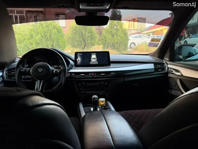 BMW X5 2014 · 3.0 AT