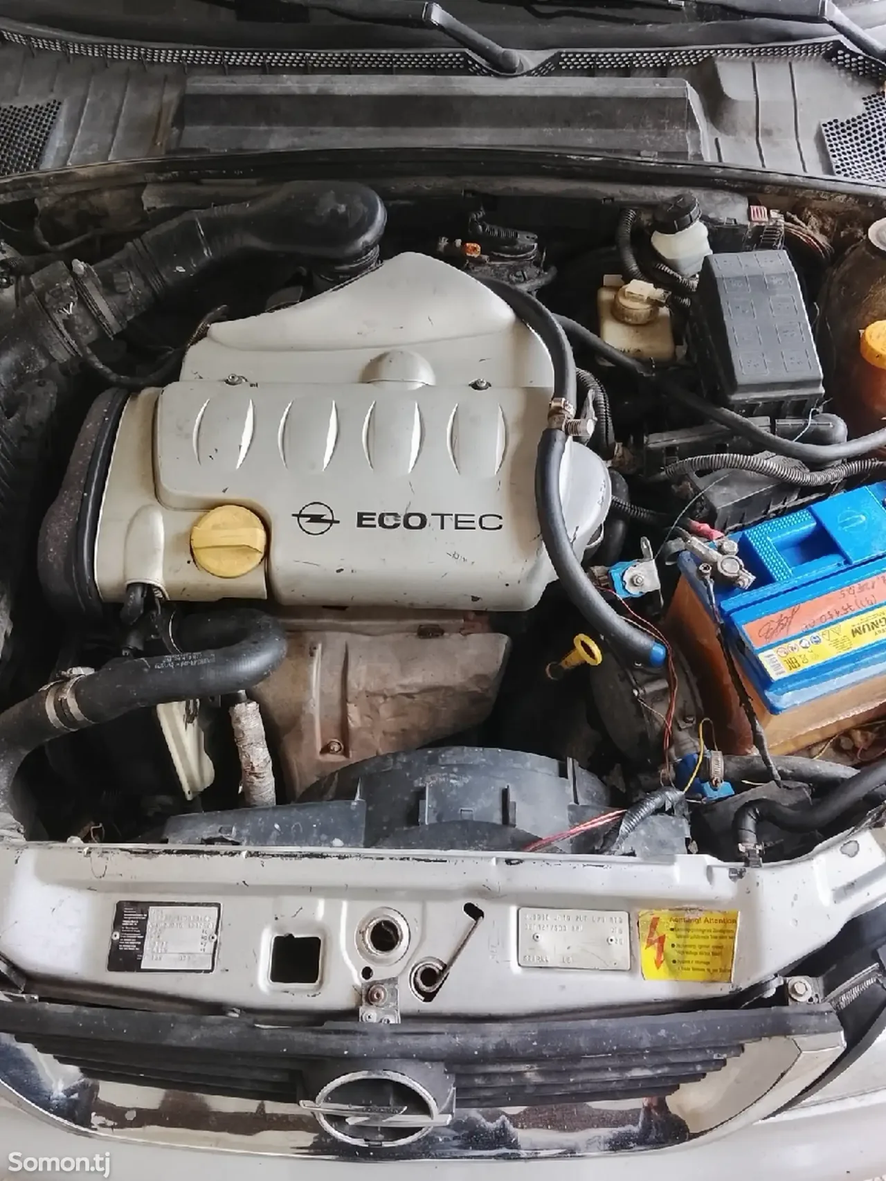 Opel Vectra B 1996 · 1.8 MT