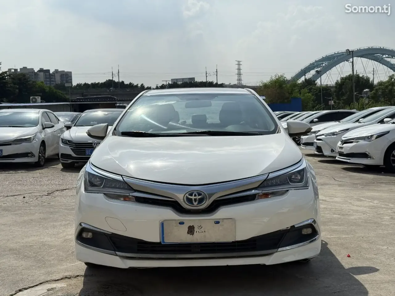Toyota Corolla 2018 · 1.8 AT