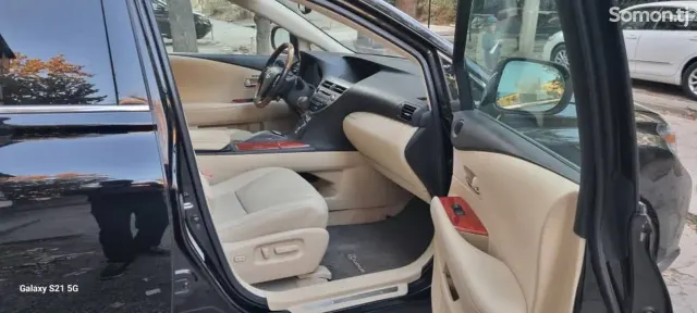 Lexus RX series 2010 · 3.5 AT