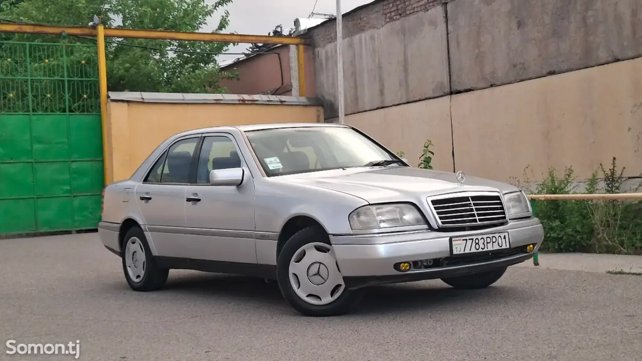 Mercedes-Benz C class 1994 · 1.8 MT