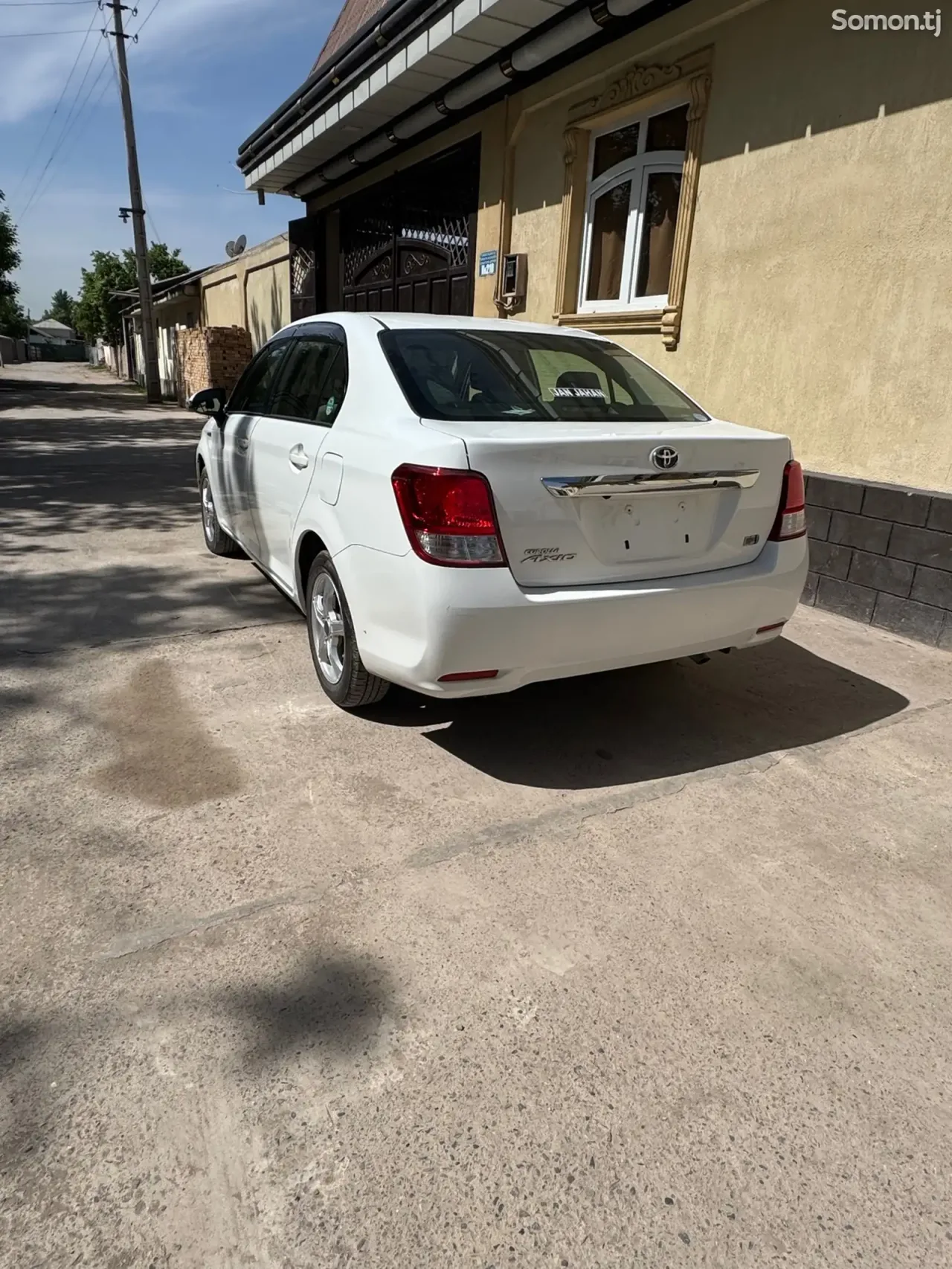 Toyota Axio 2014 · 1.5 AT