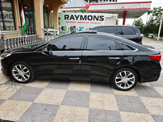 Hyundai Sonata 2016 · 2.0 AT