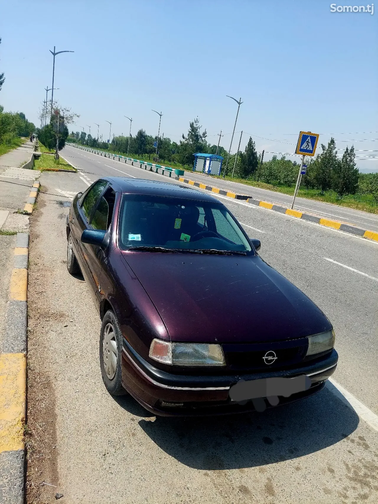 Opel Vectra A 1994 · 1.6 MT