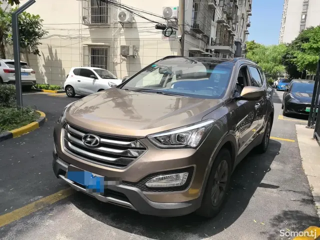 Hyundai Santa Fe 2015 · 2.4 AT